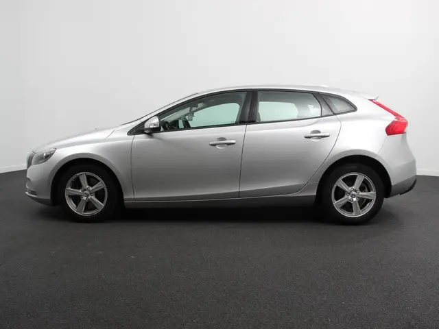 Volvo V40 1.5 T2 Automaat Momentum 2018 Benzine 8