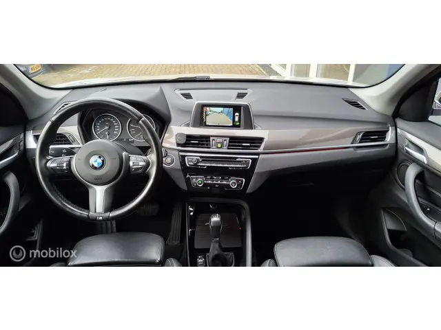 BMW X1 sDrive20i ,Camera,Trekhaak 2017 Benzine 9