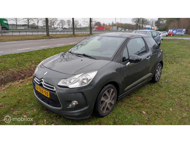 Citroën DS3 1.2 VTi Business 2014 Benzine 2