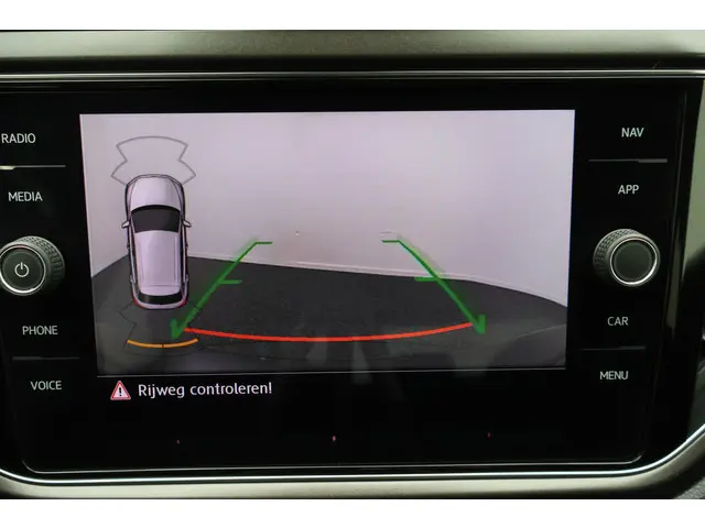 Volkswagen T-Roc 1.0 TSI Style Business 2020 Benzine 39