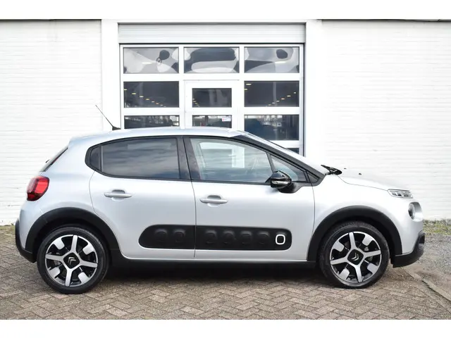 Citroën C3 PureTech 110 S&S Shine 2018 Benzine 6