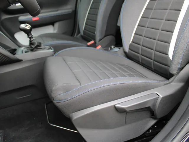 Citroën C3 1.2 Turbo 100pk Plus 2025 Benzine 11
