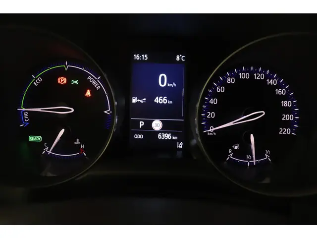 Toyota C-HR 1.8 Hybrid Active, 2022 Hybride Benzine 23