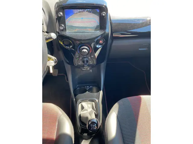 Peugeot 108 1.0 e-VTi GT-Line 2019 Benzine 12