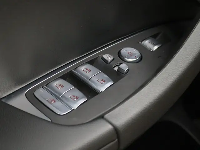 BMW X3 xDrive30e 2022 Hybride Benzine 18