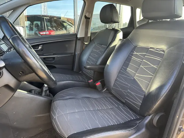 Kia Venga 1.4 CVVT DynamicPLusLine 2016 Benzine 9