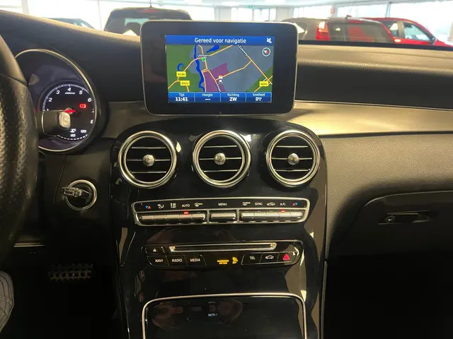 Mercedes-Benz GLC 250 4MATIC Edition 1 2015 Benzine 15