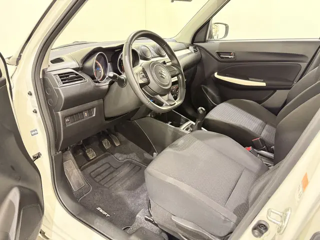 Suzuki Swift HB 1.2 Dualjet Select Navi 2019 Benzine 7