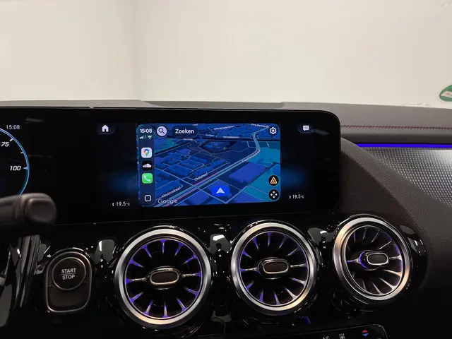 Mercedes-Benz EQA 250 AMG-Line 67 kWh 2021 Elektrisch 55