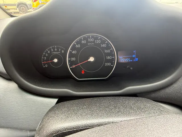 Hyundai i10 1.0 Pure/5D/Nieuw apk/blue drive 2012 Benzine 13