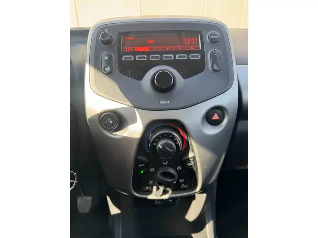 Citroën C1 1.0 e-VTi Selection 2016 Benzine 9