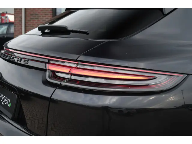 Porsche Panamera Sport Turismo 4 3.0 2017 Benzine 18