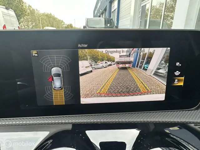 Mercedes-Benz A-Klasse 200 Launch Ed Pr.+ 2018 Benzine 12