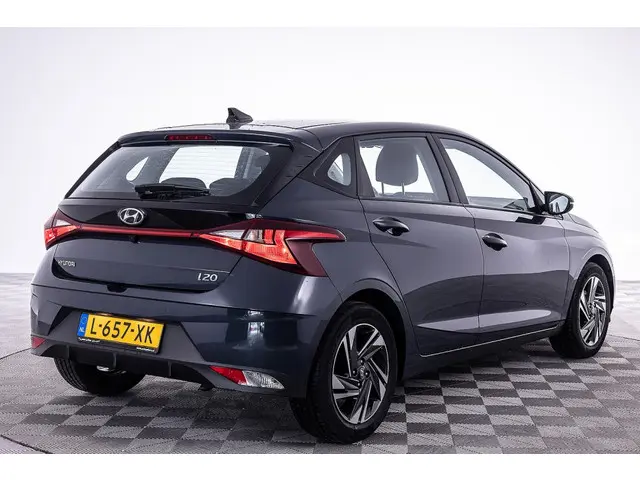 Hyundai i20 1.2 MPI Comfort | AIRCO | VELGEN 2021 Benzine 21