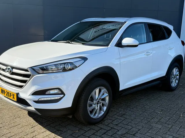 Hyundai Tucson 1.6 GDi Anniversary Edition 2017 Benzine 5