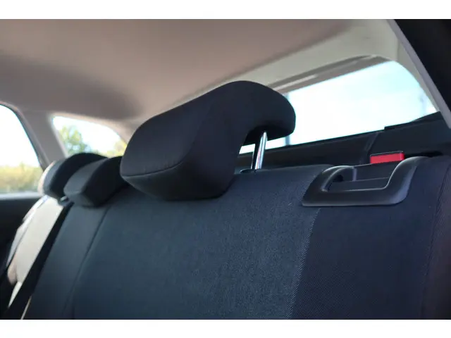 Škoda Fabia Combi 1.0 MPI Active 2017 Benzine 10