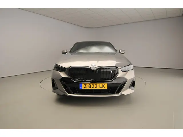 BMW i5 Sedan eDrive40 2024 Elektrisch 5