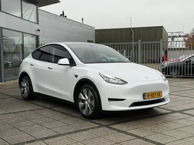 Tesla Model Y Range Plus 2022 Elektrisch 7