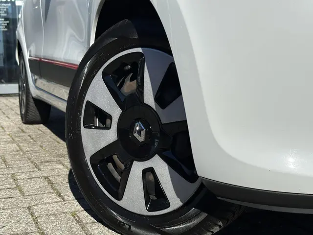 Renault Twingo SCe 70 Collection 2016 Benzine 9