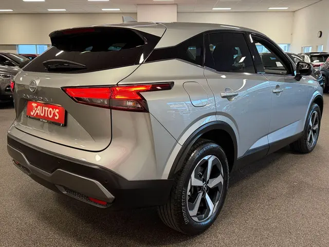 Nissan QASHQAI 1.3 MHEV Xtronic 2024 Benzine 5