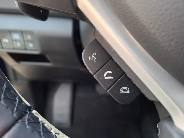 Suzuki S-Cross 1.5 Hybrid Style 2025 Hybride Benzine 15