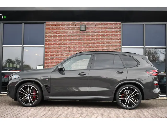 BMW X5 xDrive50e M-Sport Pro 2024 Hybride Benzine 41