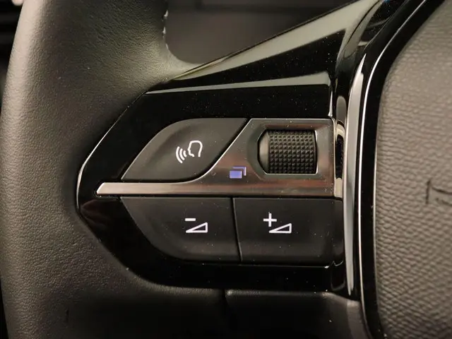 Peugeot e-208 EV Allure Pack 50 kWh 2022 Elektrisch 23