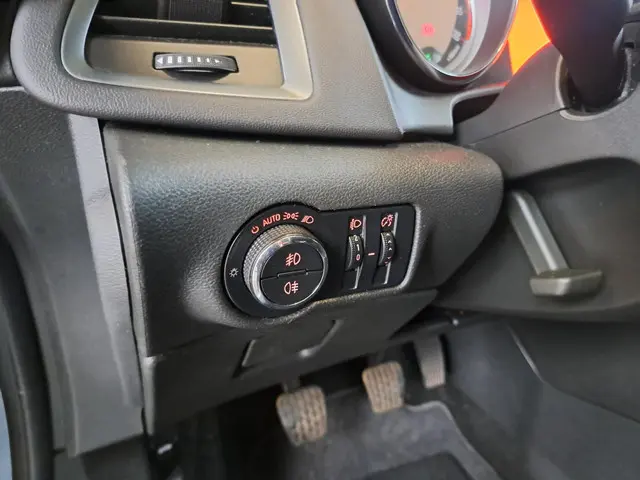 Opel Astra Sports Tourer 1.4 Turbo Edition 2015 Benzine 20