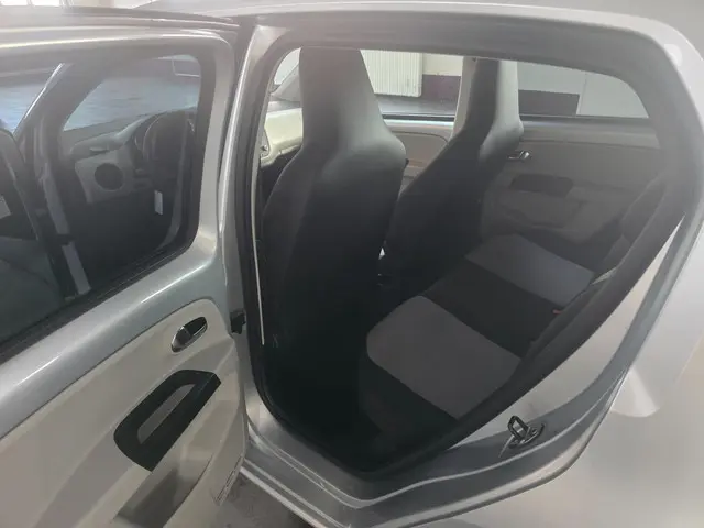 SEAT Mii 1.0 Style 2013 Benzine 9