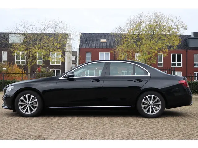 Mercedes-Benz E-Klasse 350 d Ambition 2016 Diesel 4