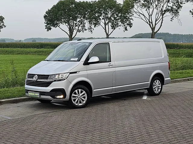 Volkswagen Transporter 2.0 TDI 2022 Diesel 2