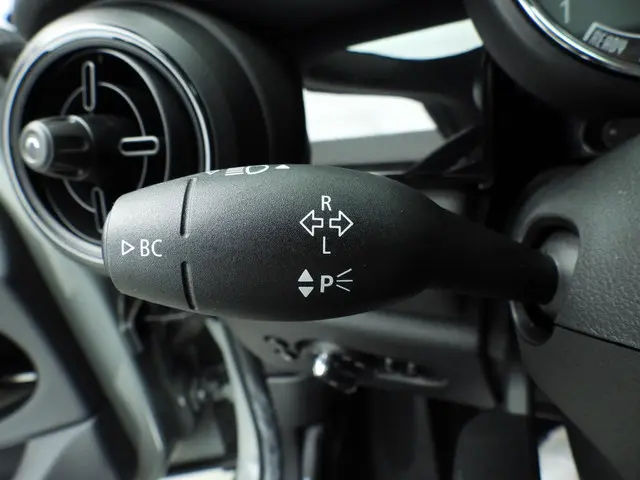 MINI 5-Deurs Cooper 2022 Benzine 27