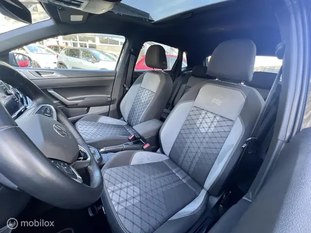 Volkswagen Polo 1.0 TSI R-Line Business 2022 Benzine 17