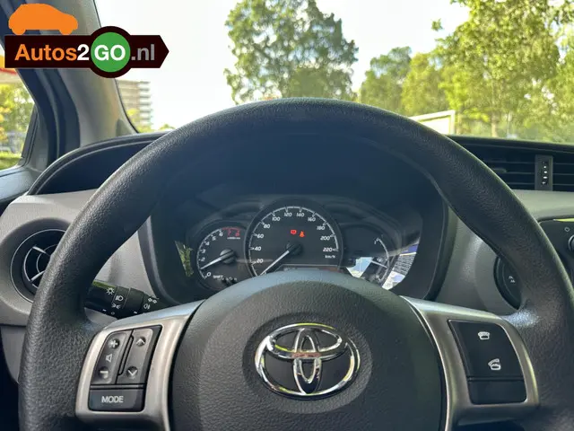 Toyota Yaris 1.0 VVT-i Comfort 2019 Benzine 8