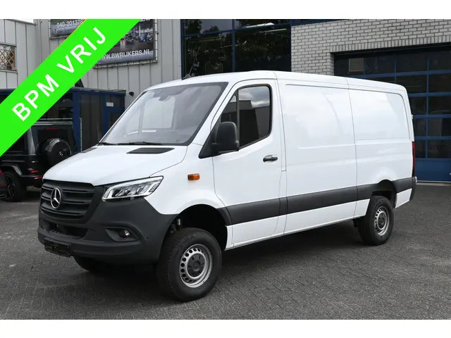 Mercedes-Benz Sprinter 319 CDI L2H1 4x4 2024 Diesel