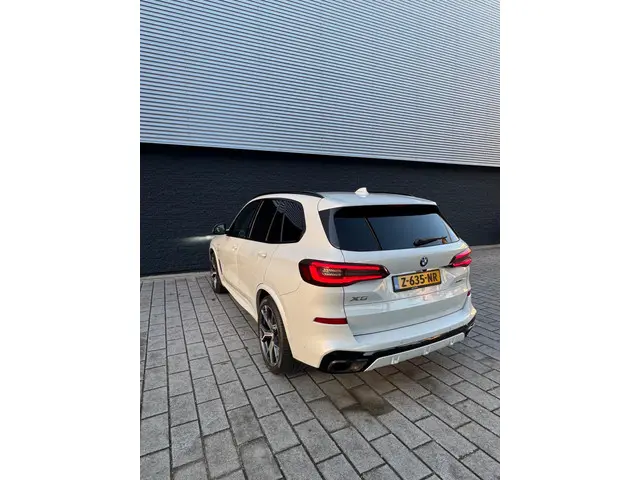 BMW X5 XDrive45e Executive 2021 Hybride Benzine 11
