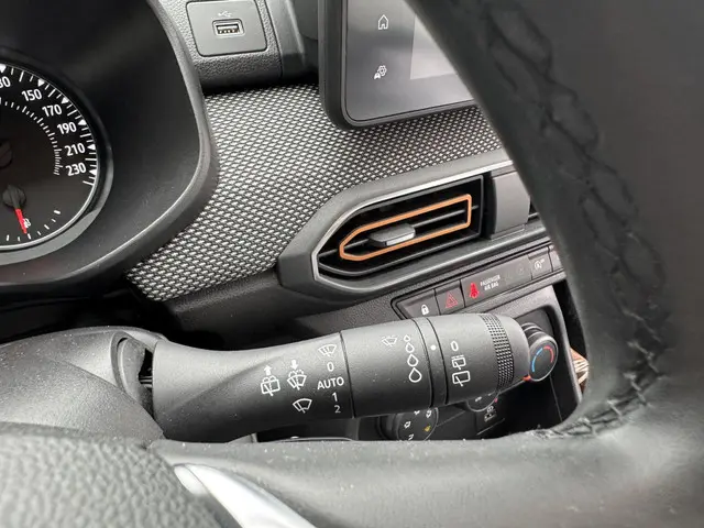 Dacia Sandero Stepway 1.0 TCe 90 Comfort 2022 Benzine 30