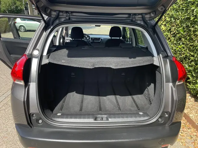 Peugeot 2008 1.2 PureTech Access 2014 Benzine 8