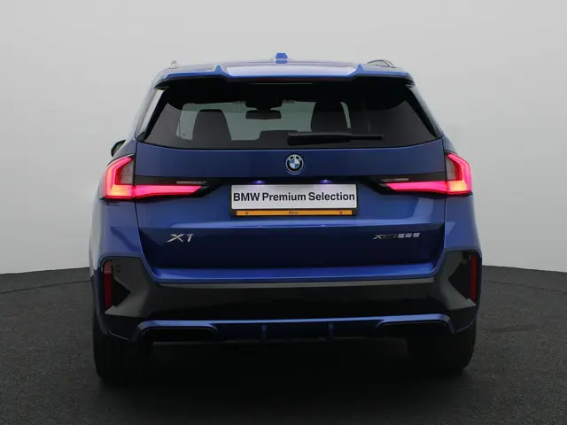 BMW X1 xDrive25e 2025 Hybride Benzine 5