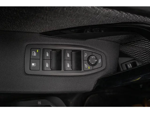 BMW X1 xDrive25e 2023 Hybride Benzine 28