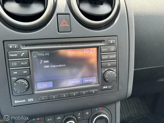 Nissan QASHQAI 1.6 Connect Edition 2013 Benzine 32
