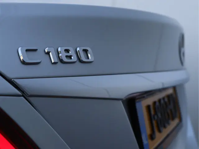 Mercedes-Benz C-Klasse 180 Avantgarde 2020 Benzine 13