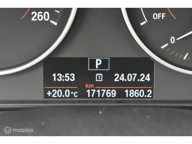 BMW 3 Serie Touring 320i Corporate Lease 2018 Benzine 38