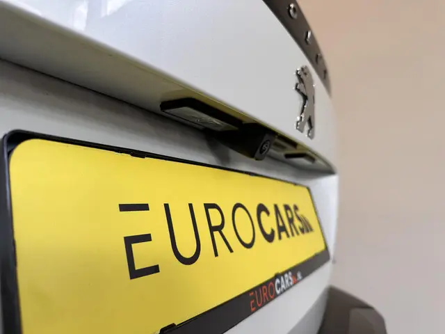 Peugeot 2008 1.2 PureTech 130 GT 2023 Benzine 34
