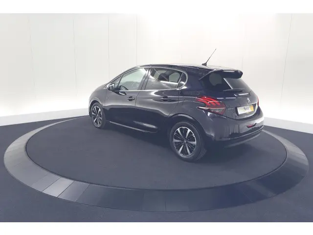 Peugeot 208 PureTech 110 Tech Edition 2018 Benzine 78