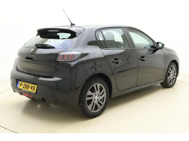 Peugeot 208 1.2 PureTech Active Pack 2022 Benzine 2