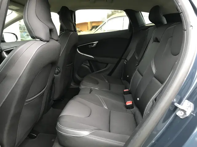 Volvo V40 1.5 T2 Polar+ Automaat 2019 Benzine 12