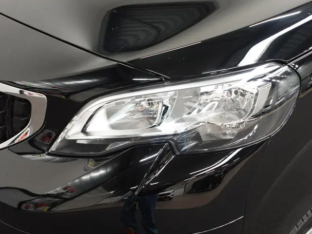 Peugeot Expert 100pk L2H1 Premium 2022 Diesel 5