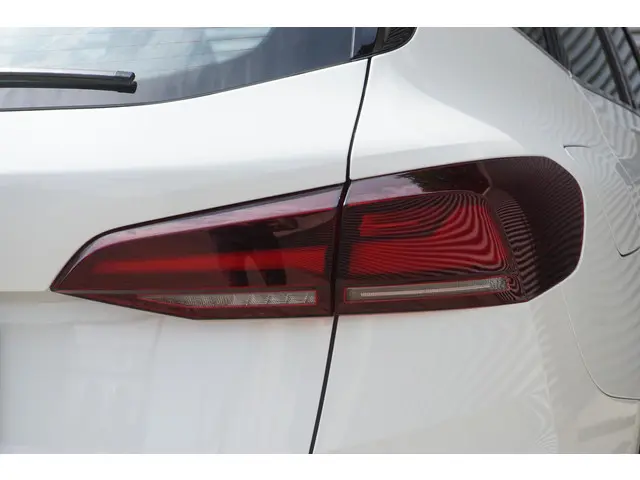 BMW 2 Serie Active Tourer 218i 2024 Benzine 19