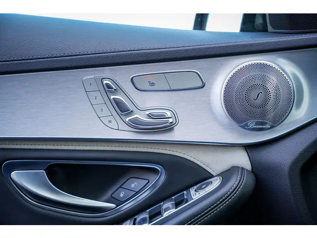 Mercedes-Benz C-Klasse Estate AMG 63 S 2015 Benzine 26